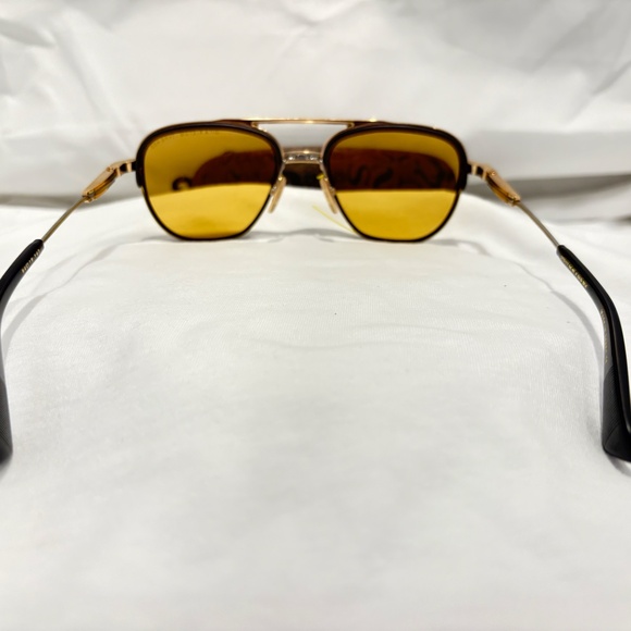 NEW! DITA RIKTON 402 DTS147-54-01-GLD-BLK; TRIPLE LAYER PHOTOCHROMATIC LENS - Picture 7 of 8